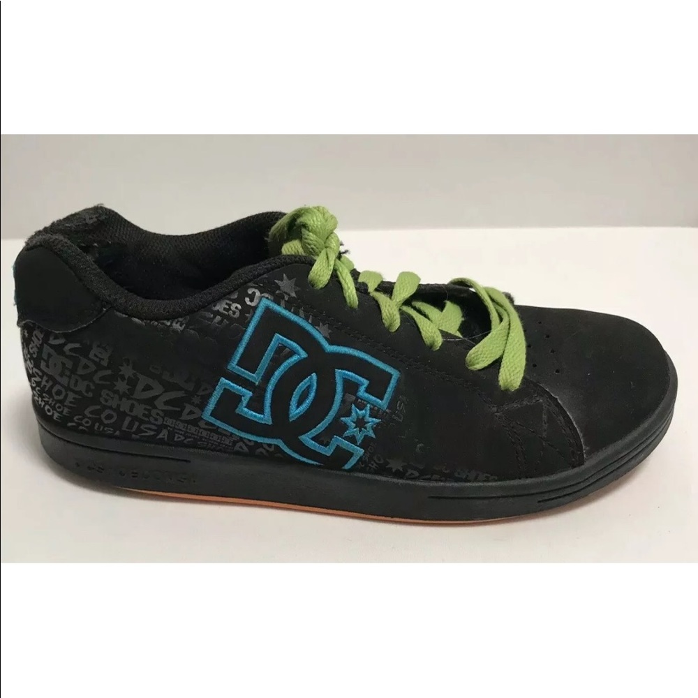 DC SKATE SHOES Size 3.5 Youth Kids Black/Blue